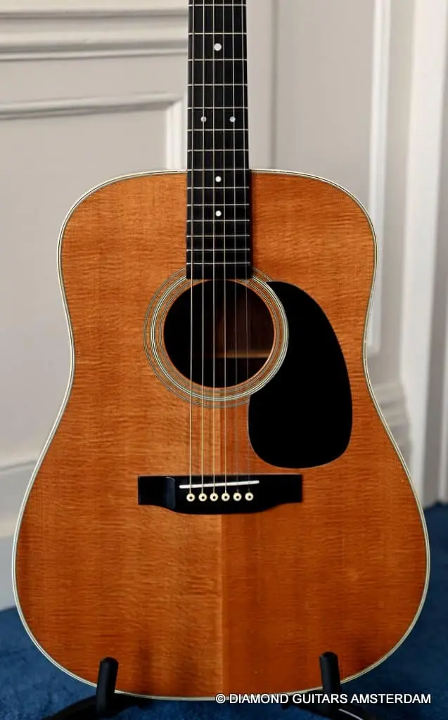 Martin D-28 (1989) - Diamond Guitars