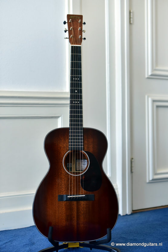 Martin 00-DB All Mahogany