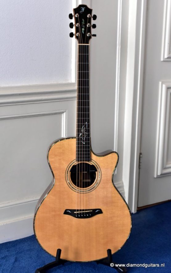 Furch G25c SR Millenium Sitka Spruce - Indian Rosewood