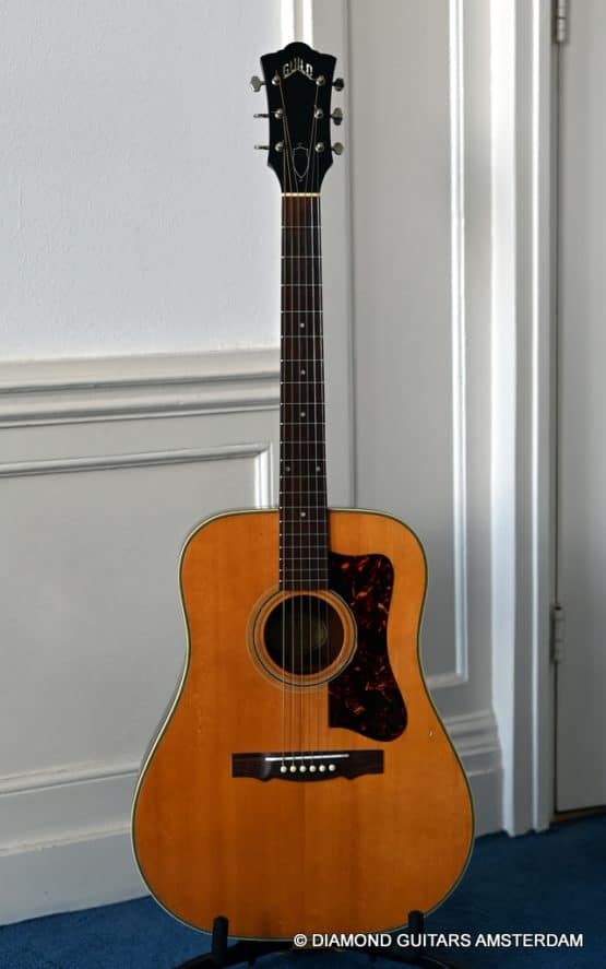 image of 1964 guild d-40