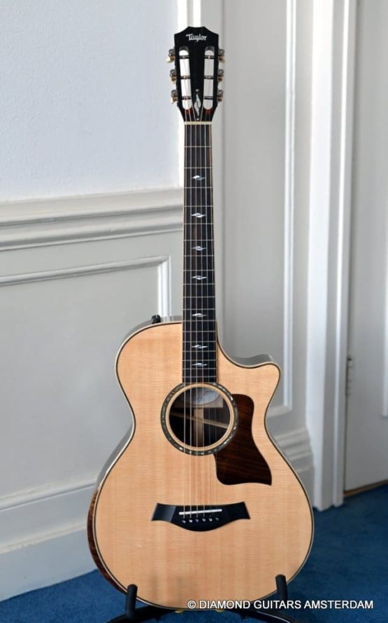 image of taylor 812ce deluxe