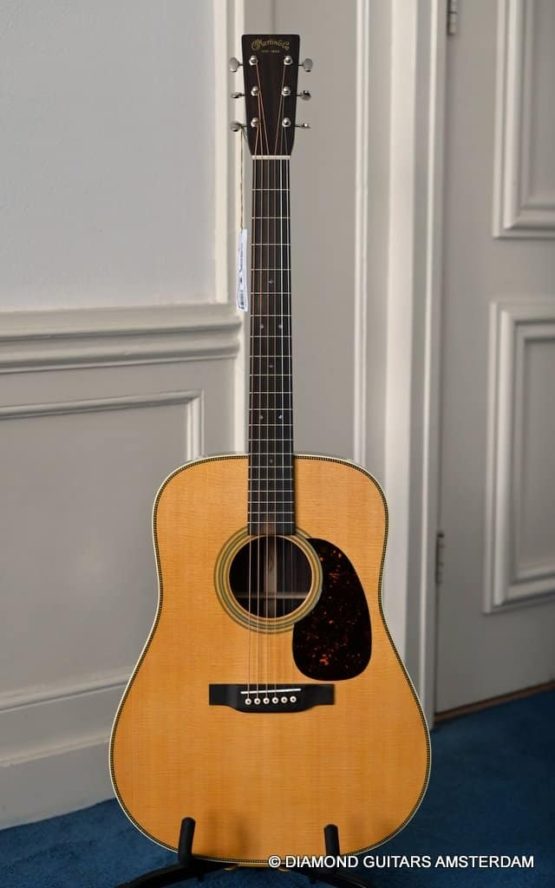 image of Martin hd-28