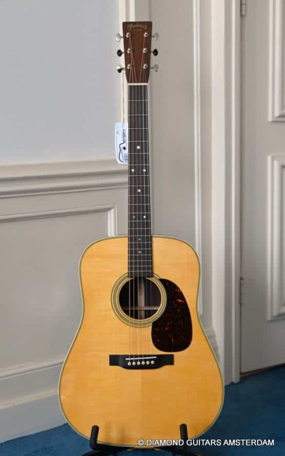 image of Martin D-28