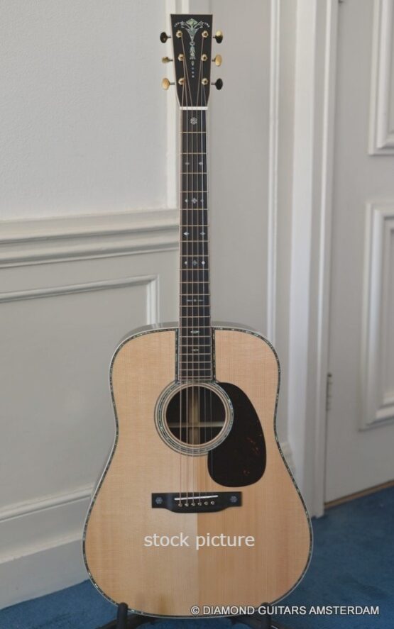 image of Martin D-42 Modern Deluxe