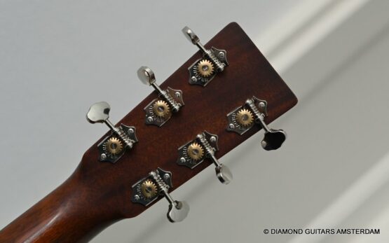 image of Martin Custom OM-18